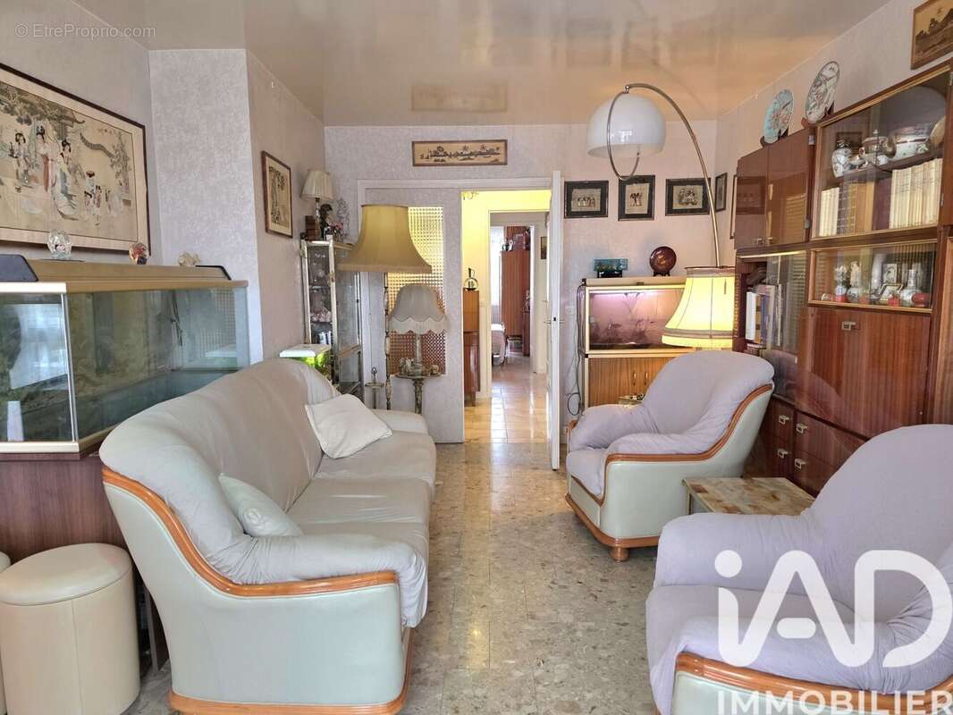 Photo 2 - Appartement à PARIS-19E