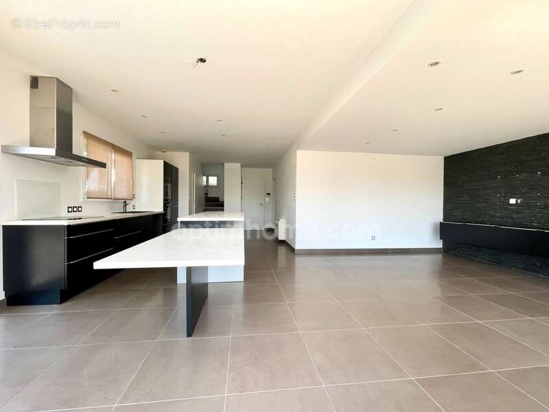 Maison à AIGUES-MORTES