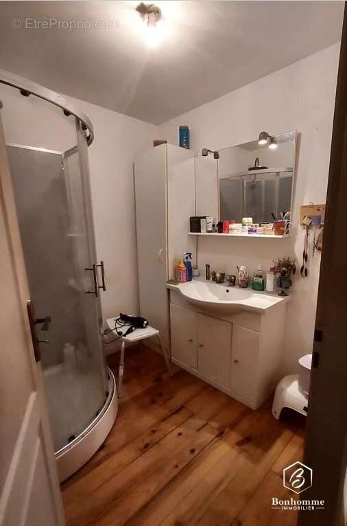 Appartement à QUINSAC