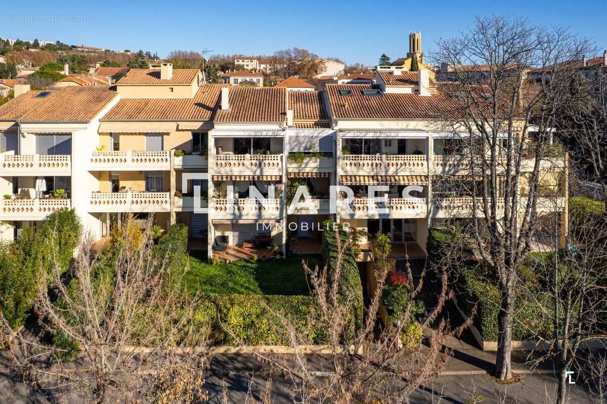 Appartement à AIX-EN-PROVENCE