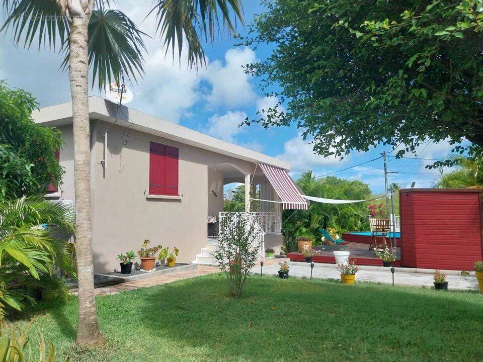 Maison à PORT-LOUIS