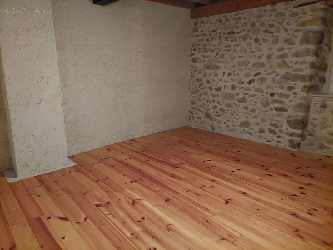 Maison à LE MAS-D&#039;AZIL