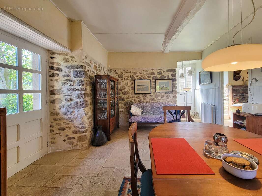 Maison à MARTIEL