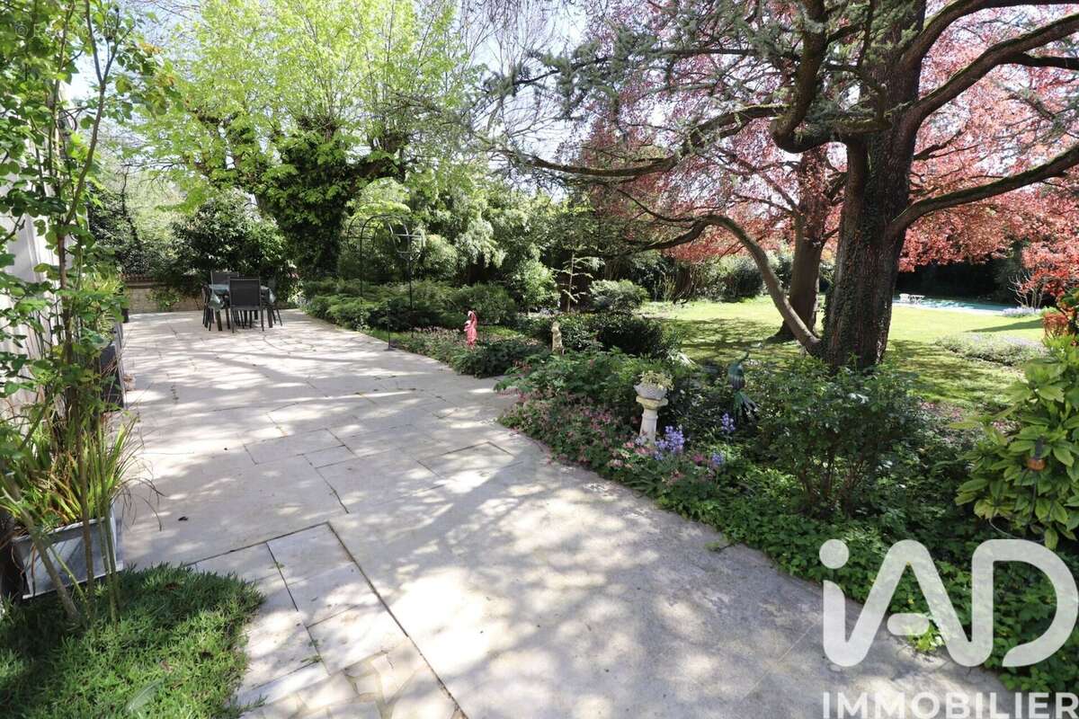 Photo 4 - Maison à MONTEREAU-FAULT-YONNE