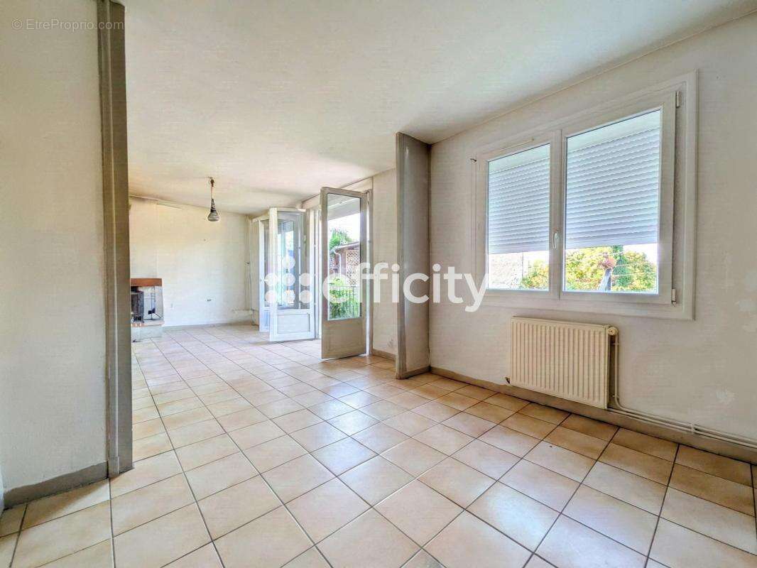 Maison 166 m² à Azay-Le-Rideau  - photo 19