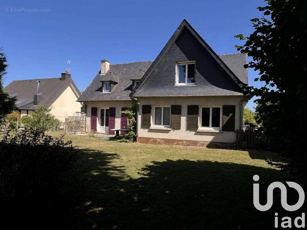 Photo 5 - Maison à LA CHAPELLE-DES-FOUGERETZ