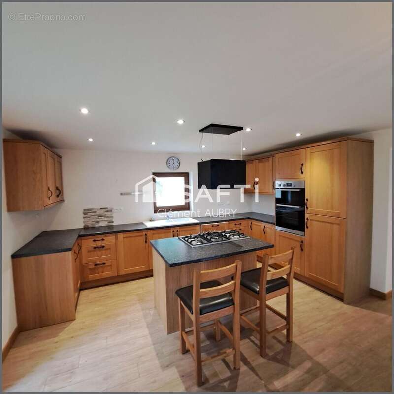 Photo 3 - Maison à MARTIGNE-FERCHAUD