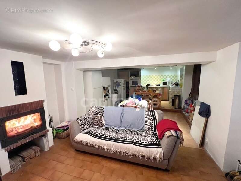 Maison à FORCALQUIER