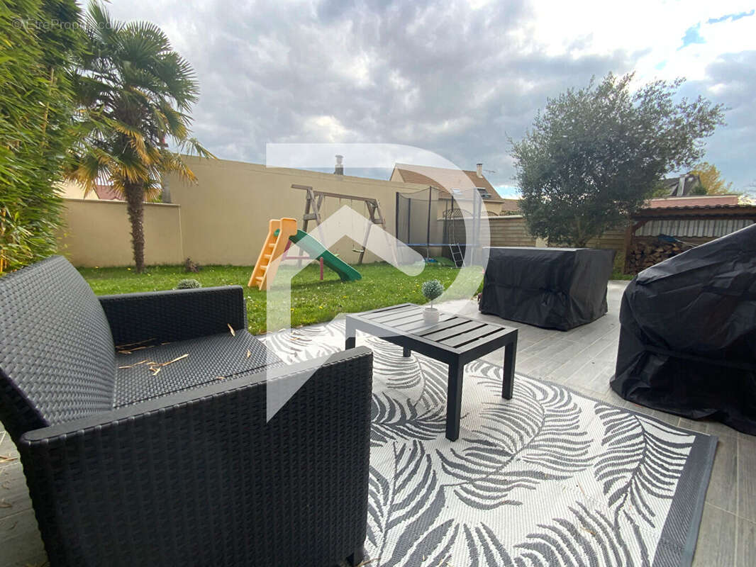 Maison à LA VERRIERE