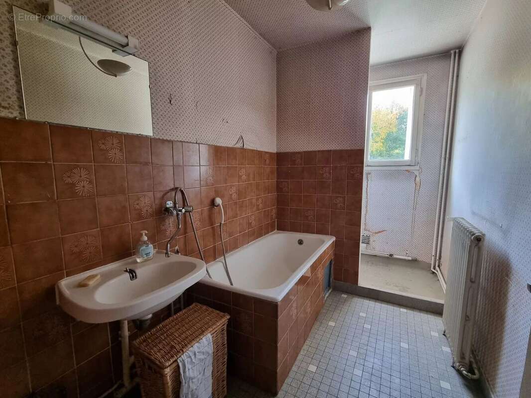 Appartement à BEYNES