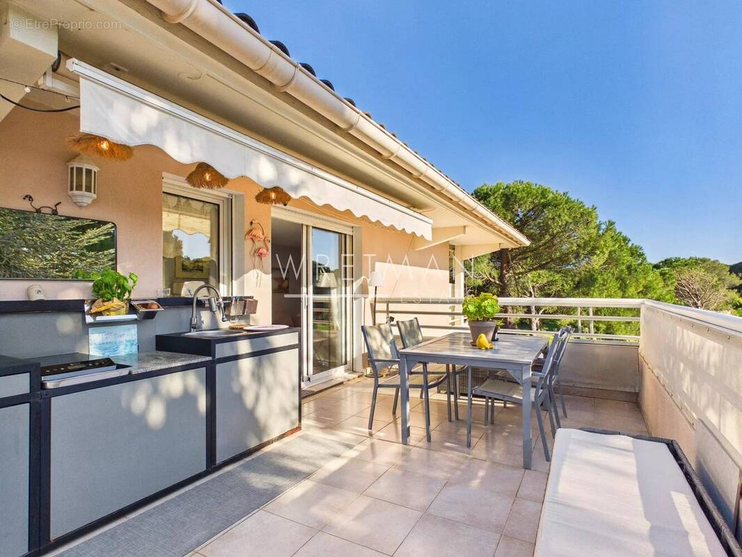 Appartement à SAINT-RAPHAEL