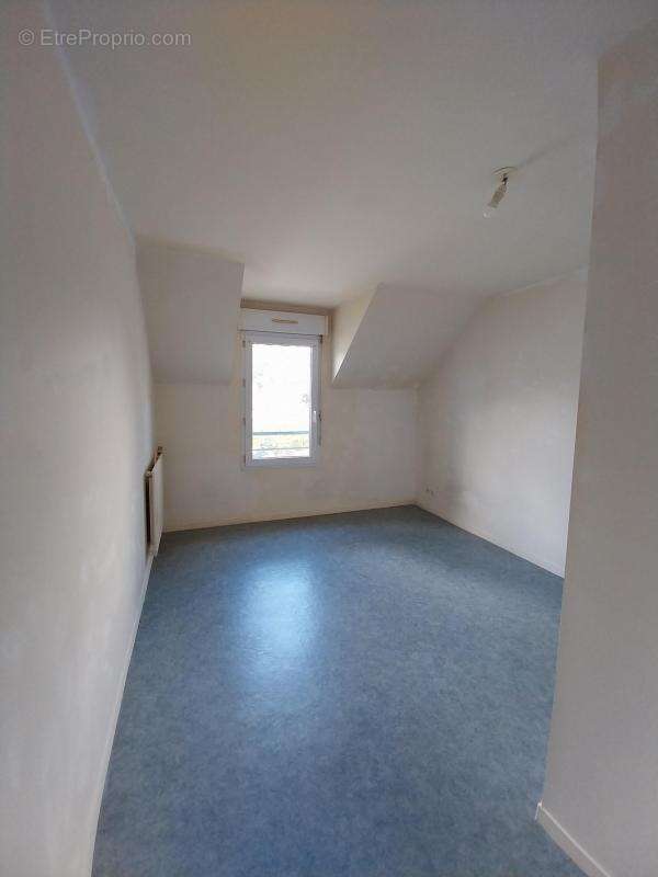 Beau t4 avec balcon - photo 14