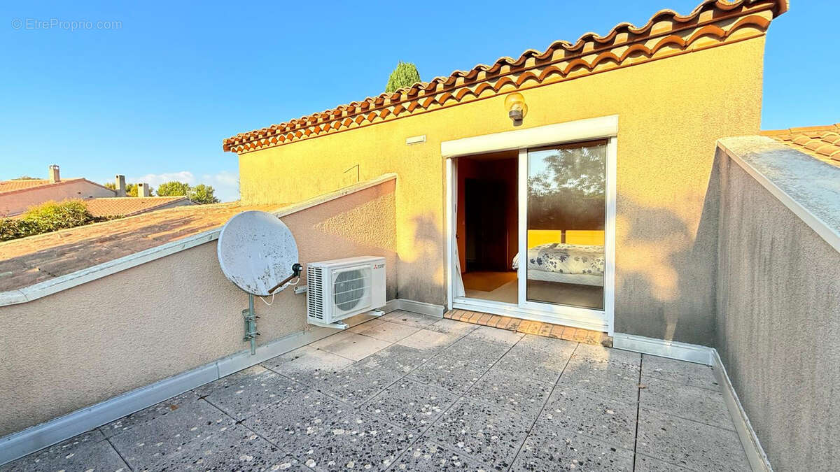 Carcassonne - maison d'architecte de 140 m2 - 3 chambres - solarium - garage - photo 7