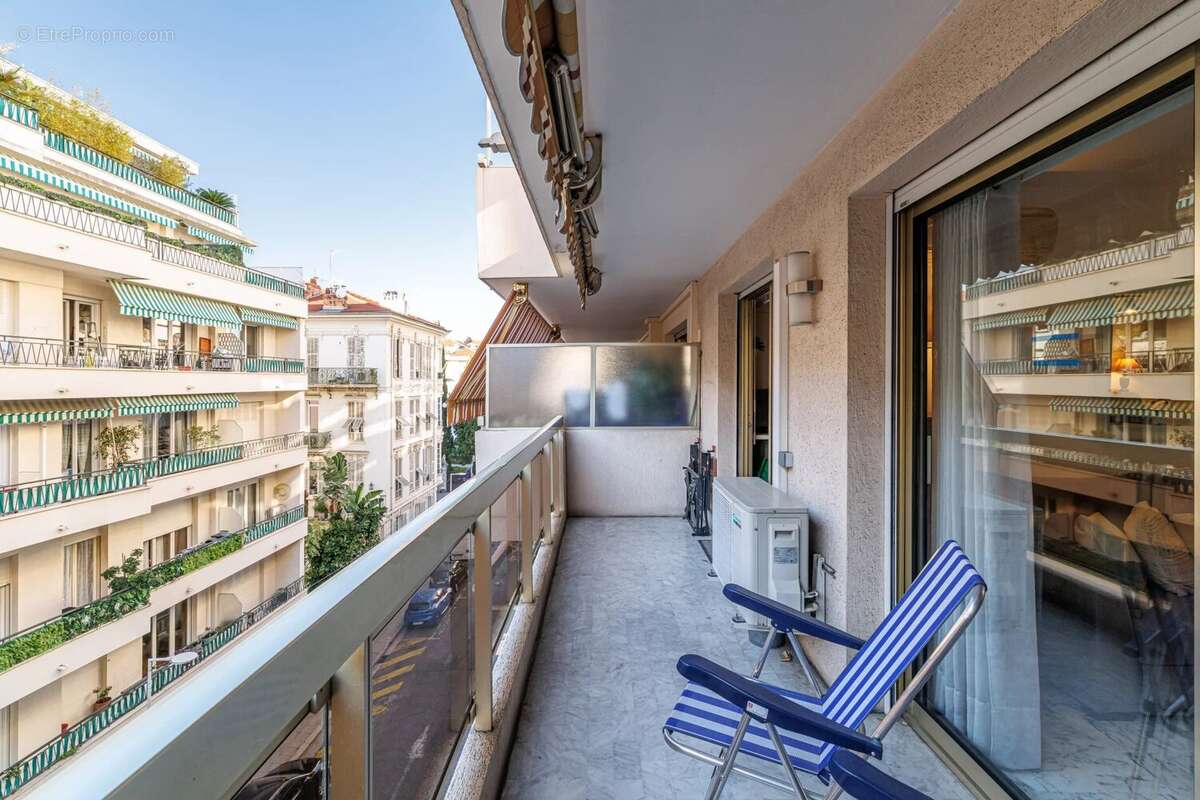 Appartement à NICE