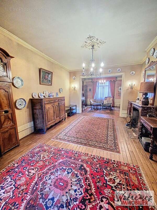 Maison 254 m² à Le Cateau-Cambresis  - photo 6