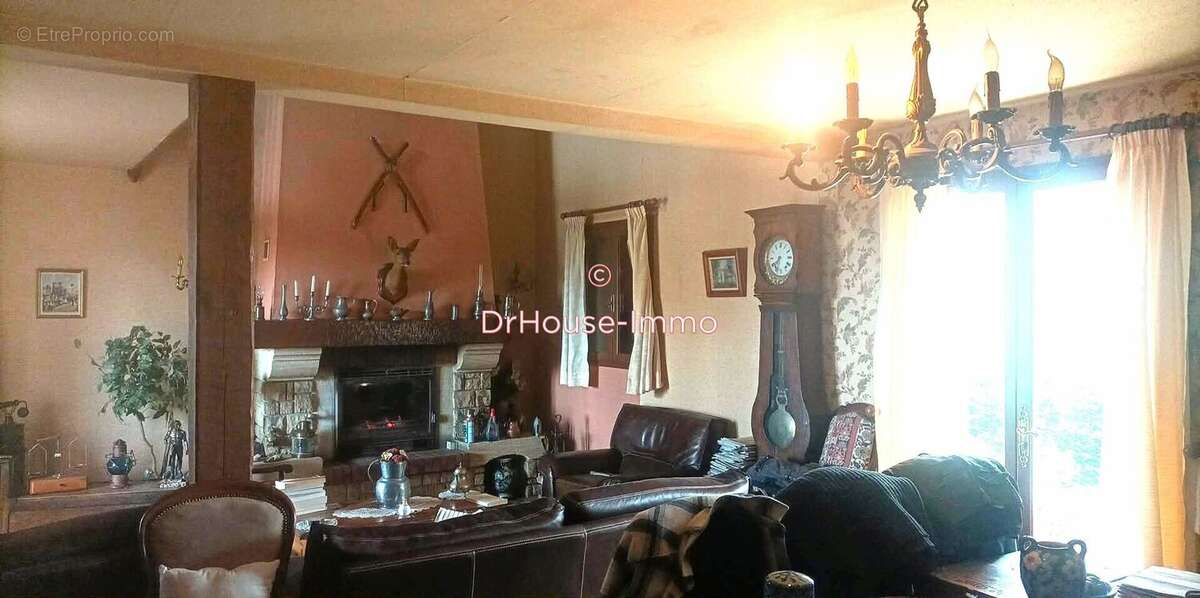 Maison à COSNAC