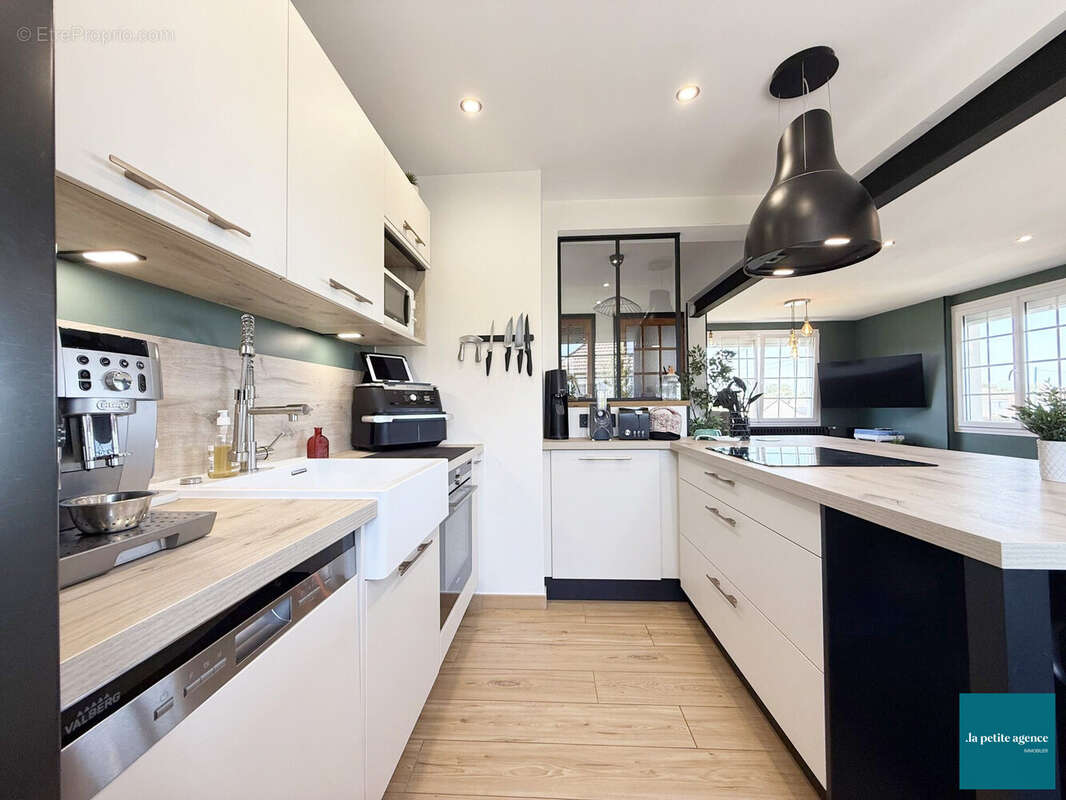 Maison 121 m² à Bretteville  - photo 5