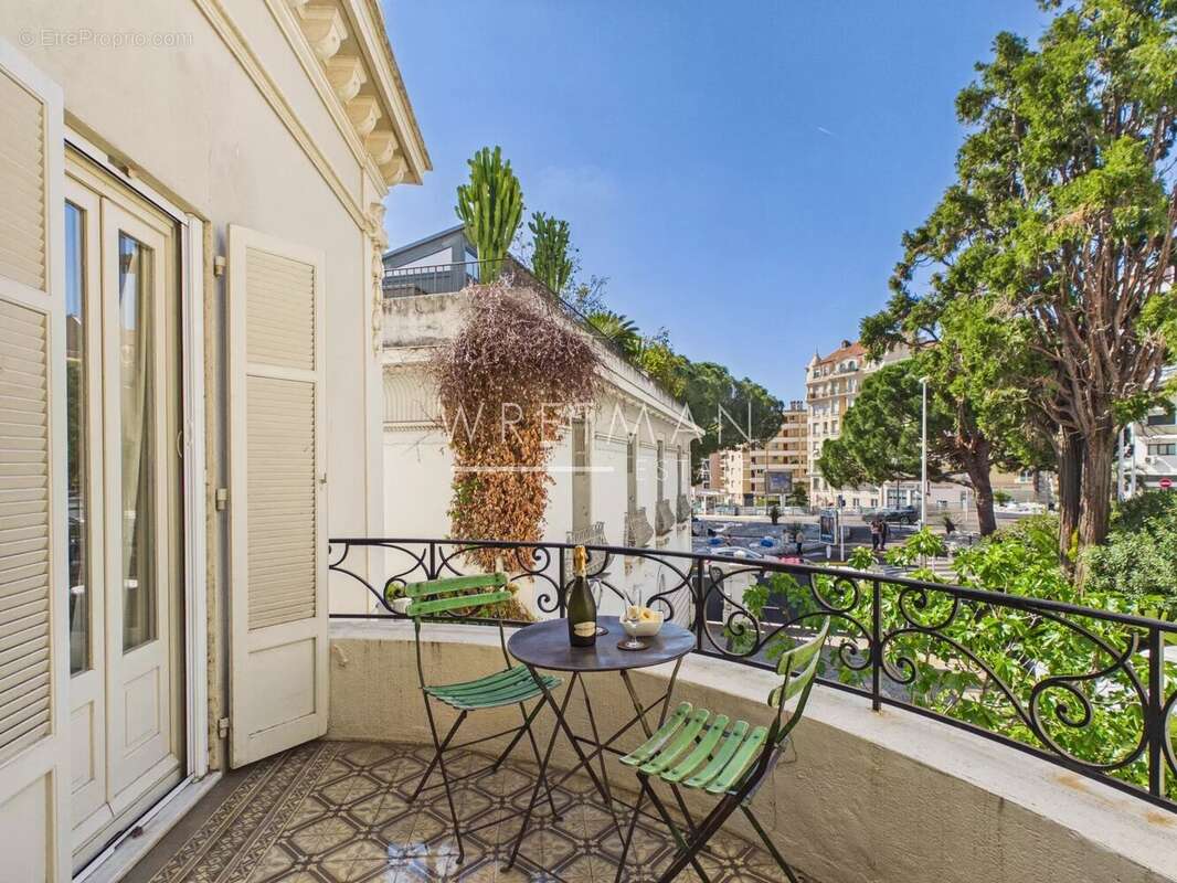 Appartement à CANNES