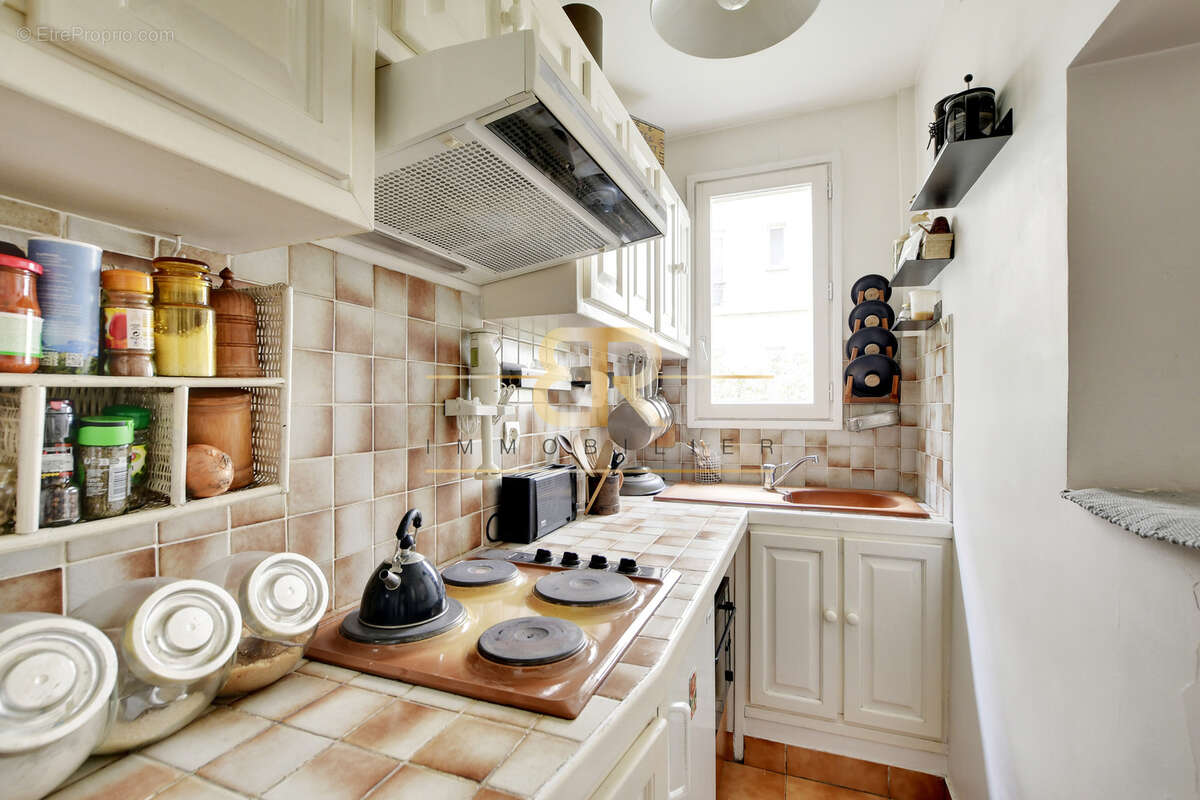 Appartement à PARIS-6E