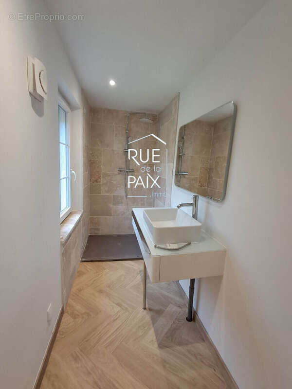 Maison à CHATELLERAULT