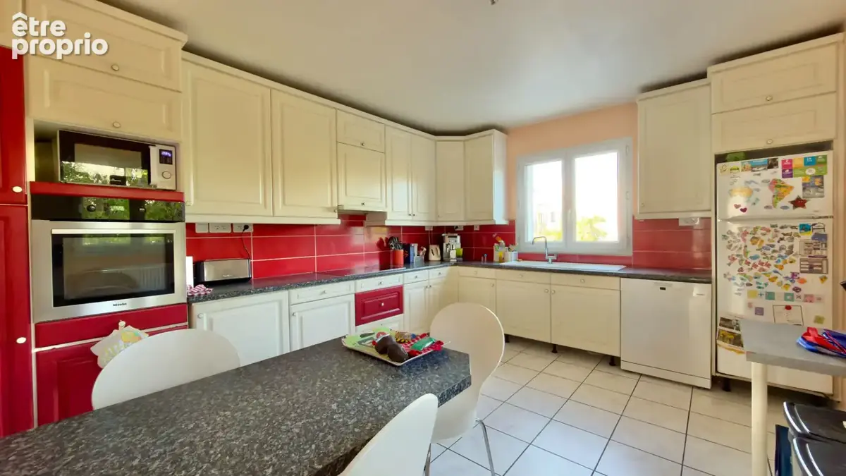 Maison 5 pièces 130 m² (235 m² utiles) avec t2 indépendant et double garage  à savigny-sur-orge  quartier mairie - photo 7