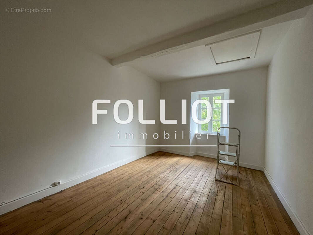 Idéal investisseur ou primo-accédant - A vendre -Roncey - photo 6