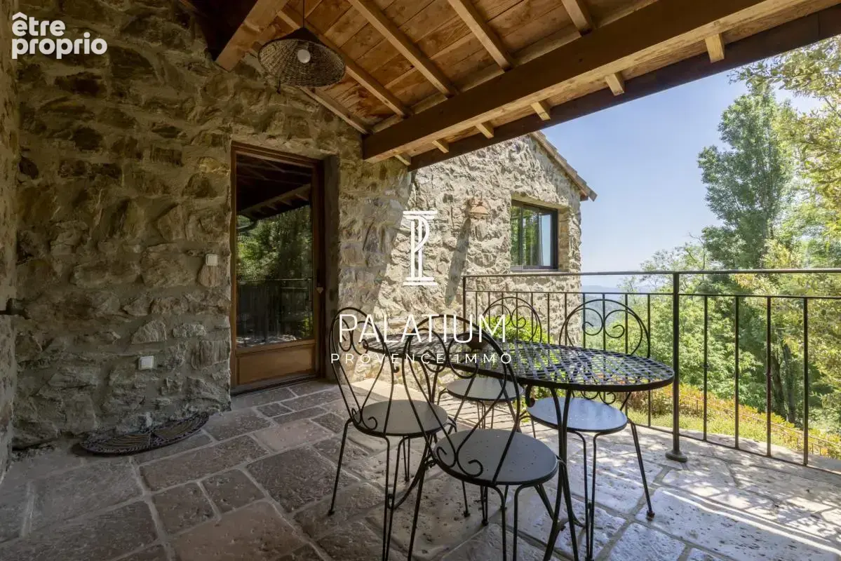 Domaine avec gîtes et chambres d'hôtes Ardèche 07 - photo 7