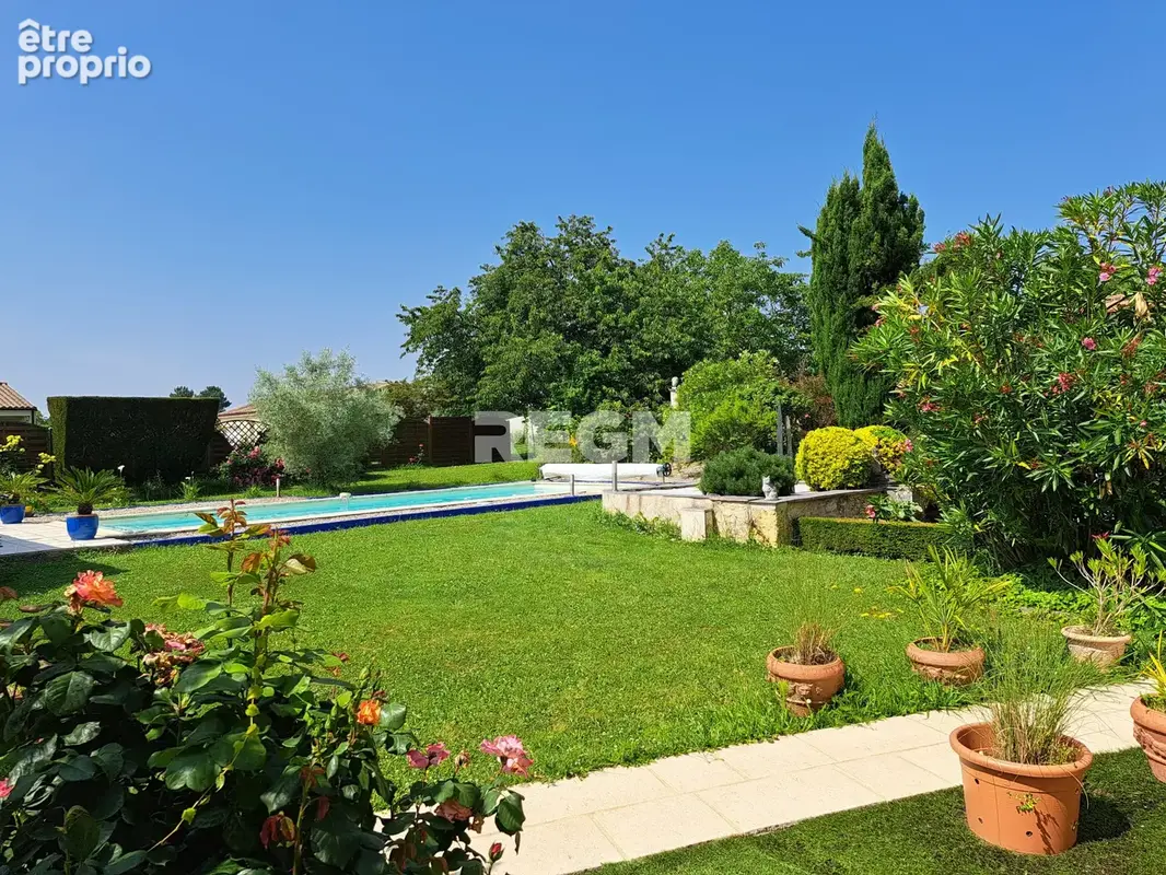 Maison en pierre  5 chambres voire +, à GARDONNE 264 m2 hab - photo 28