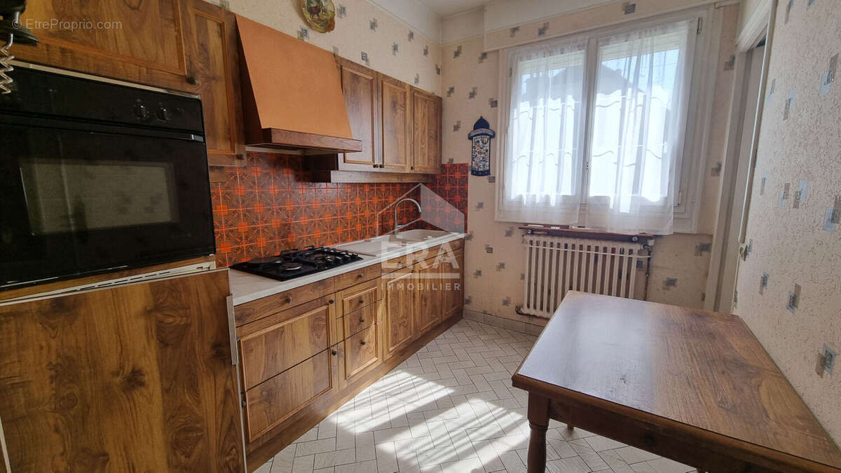 Maison à NEUILLY-SUR-MARNE