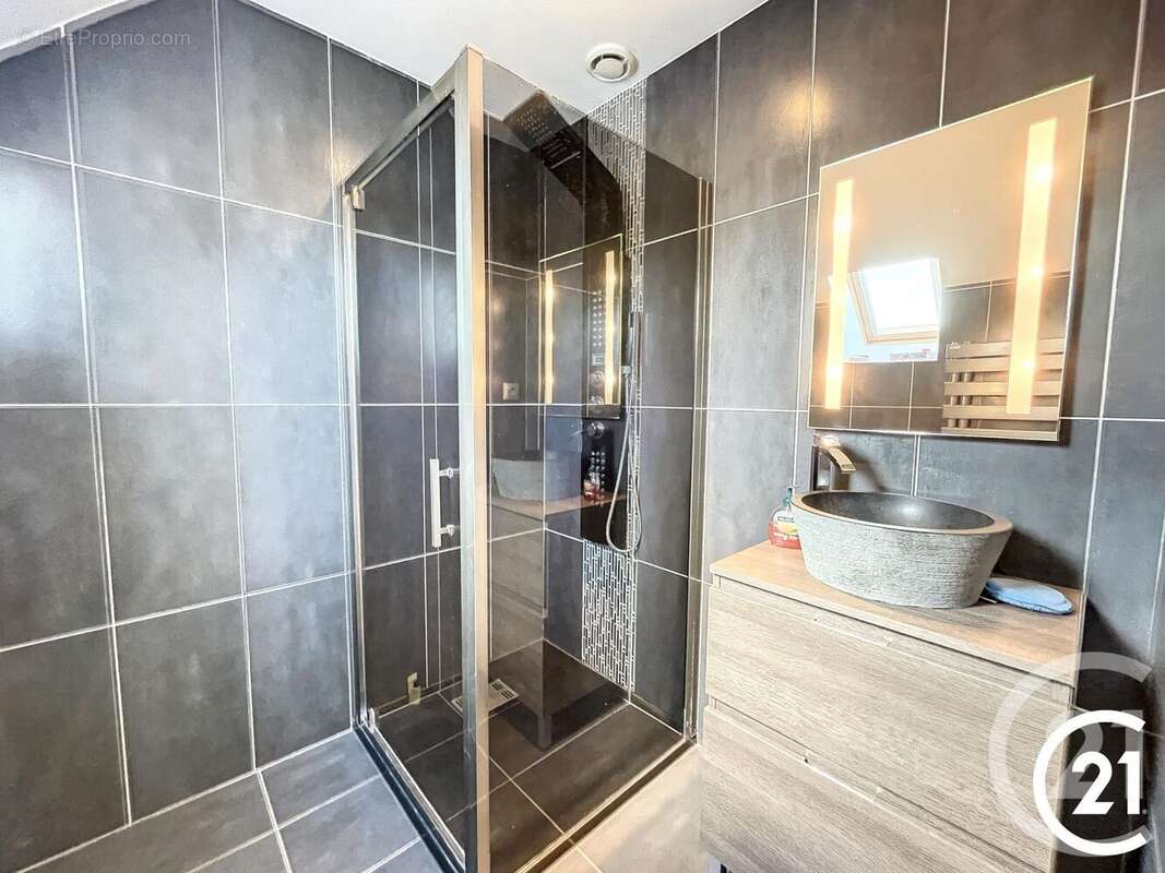 Maison à MAROLLES-SUR-SEINE