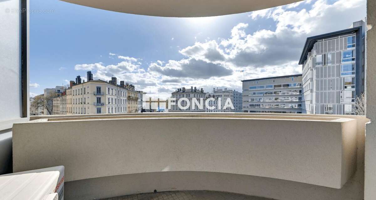 Appartement à LYON-3E