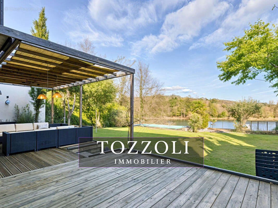 Maison à SAINT-QUENTIN-FALLAVIER