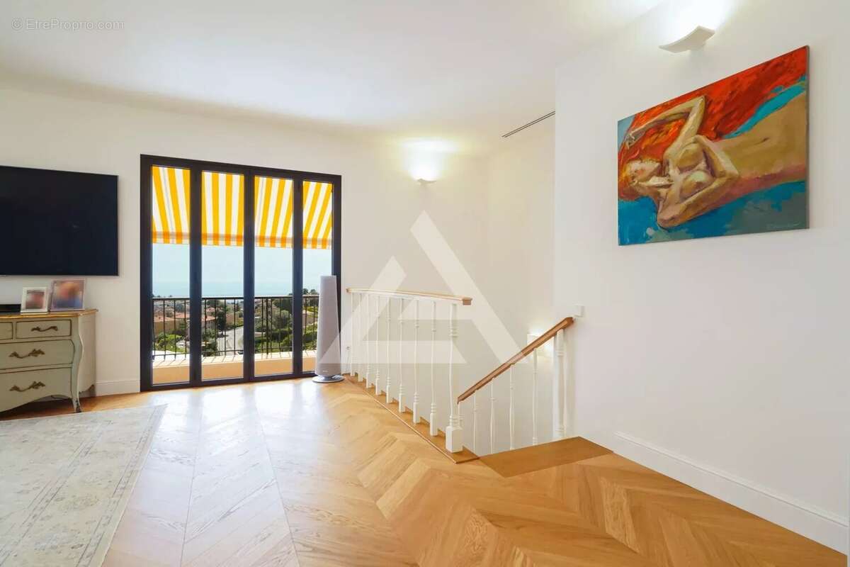 Maison à ROQUEBRUNE-CAP-MARTIN