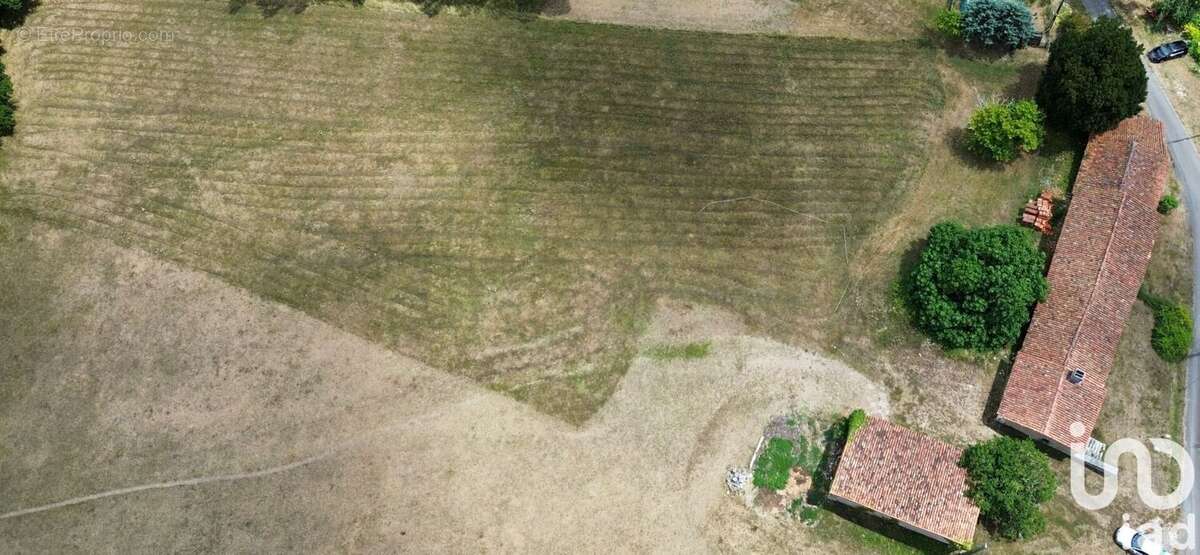 Photo 2 - Maison à CHADURIE