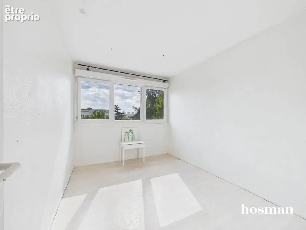 Appartement traversant de 3 pièces avec balcon - Vue dégagée - Rue René Descartes, Cenon - photo 8