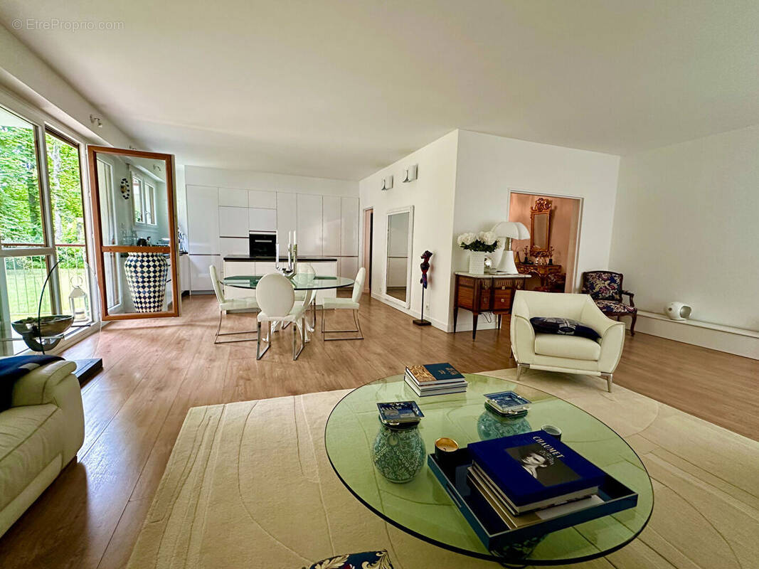 Appartement à MAISONS-LAFFITTE