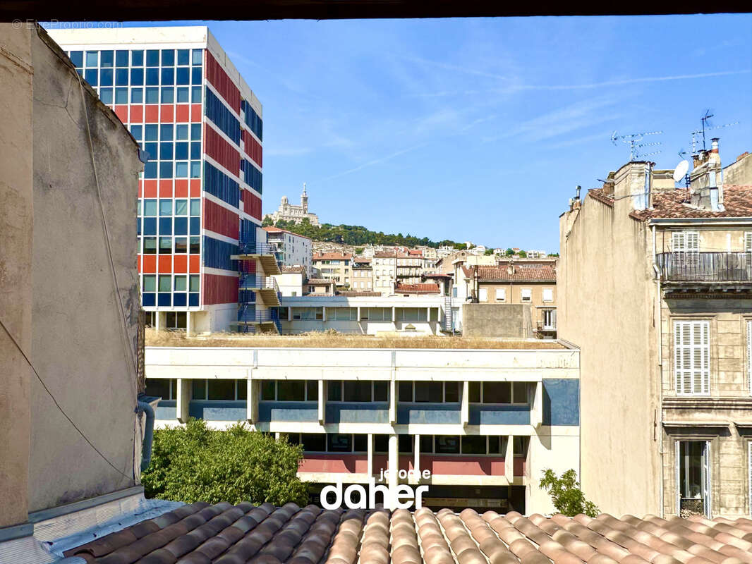 Appartement à MARSEILLE-6E