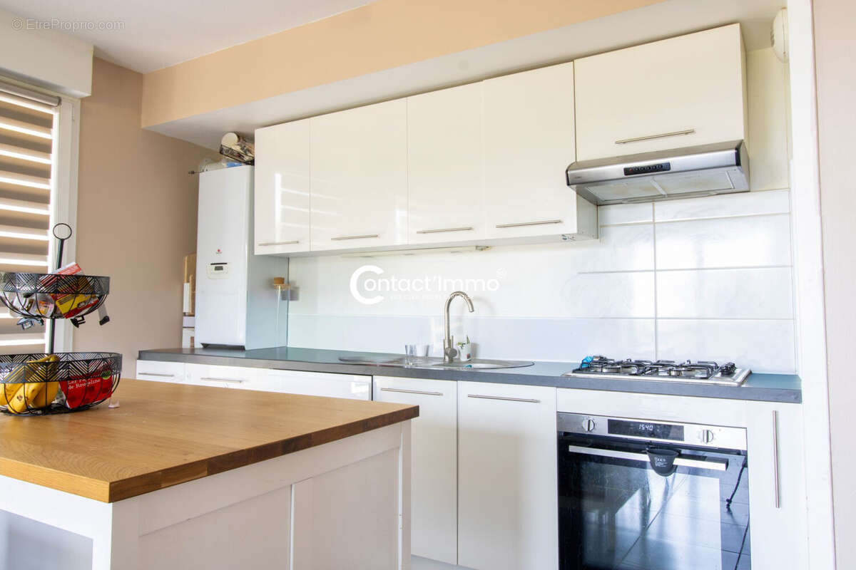 Appartement à CEYRAT