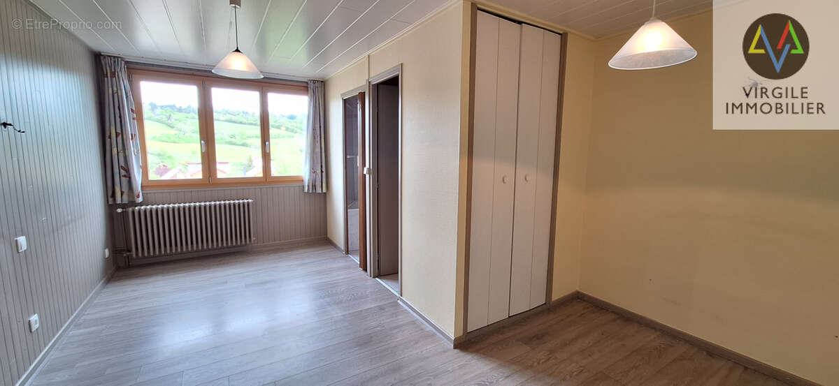 Appartement à ROCHEJEAN