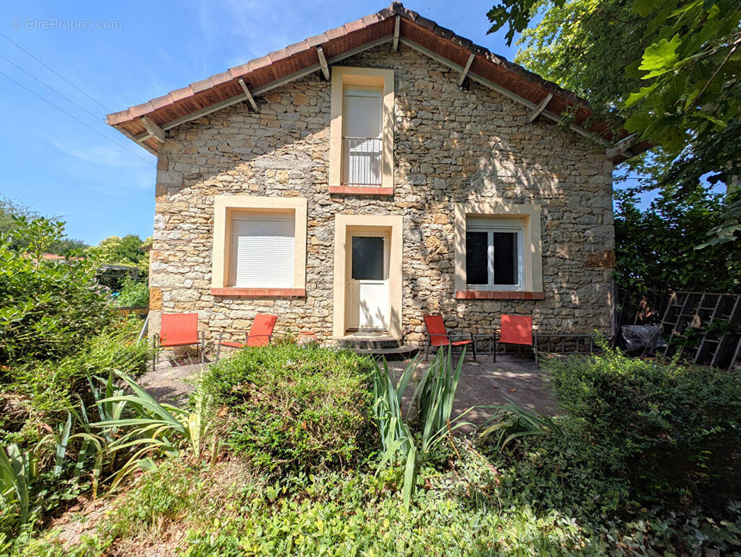 Maison à VAREN