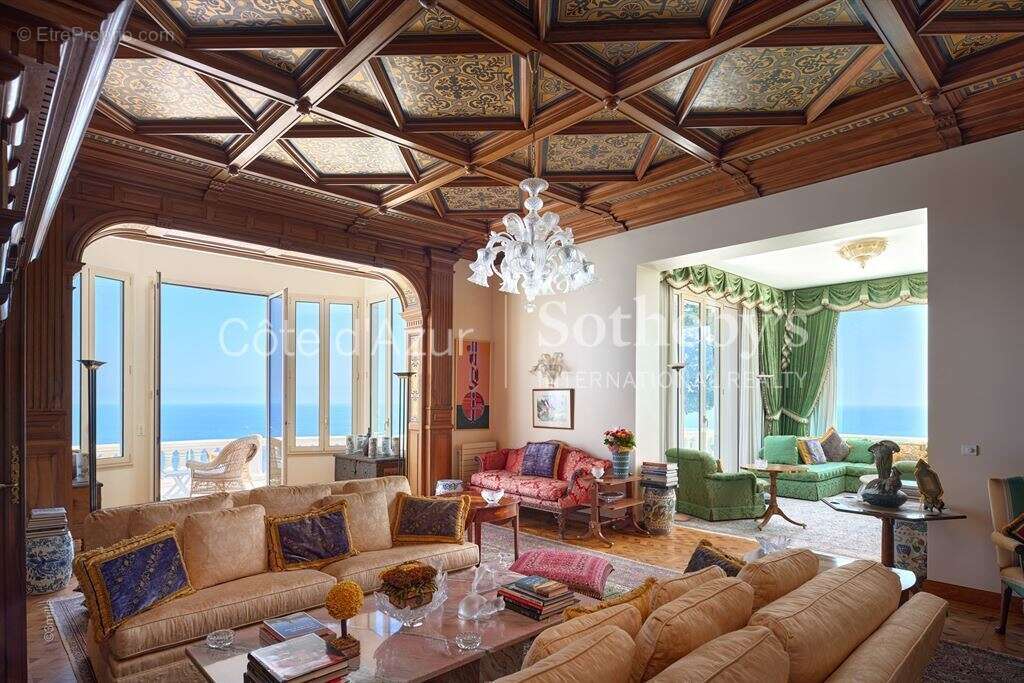 Maison à ROQUEBRUNE-CAP-MARTIN