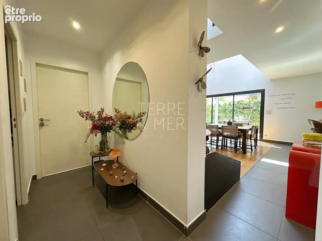 Maison d’architecte 4pièces 134m2 avec piscine - photo 10