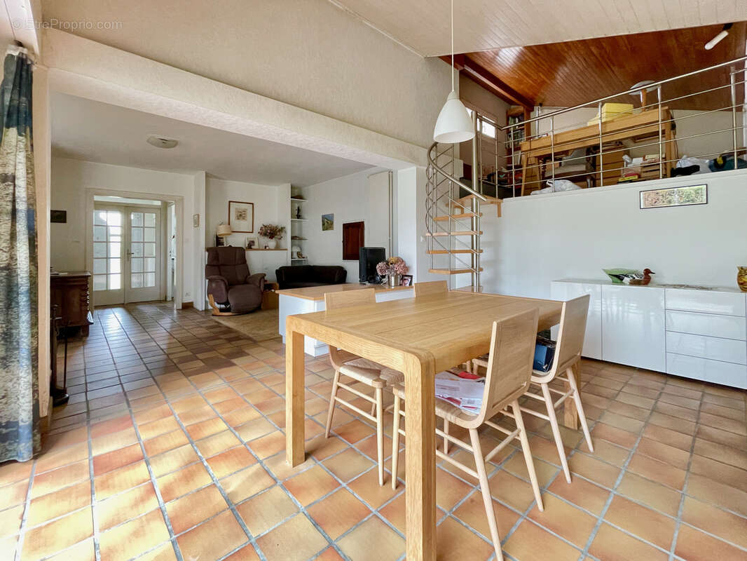 Maison à GRADIGNAN