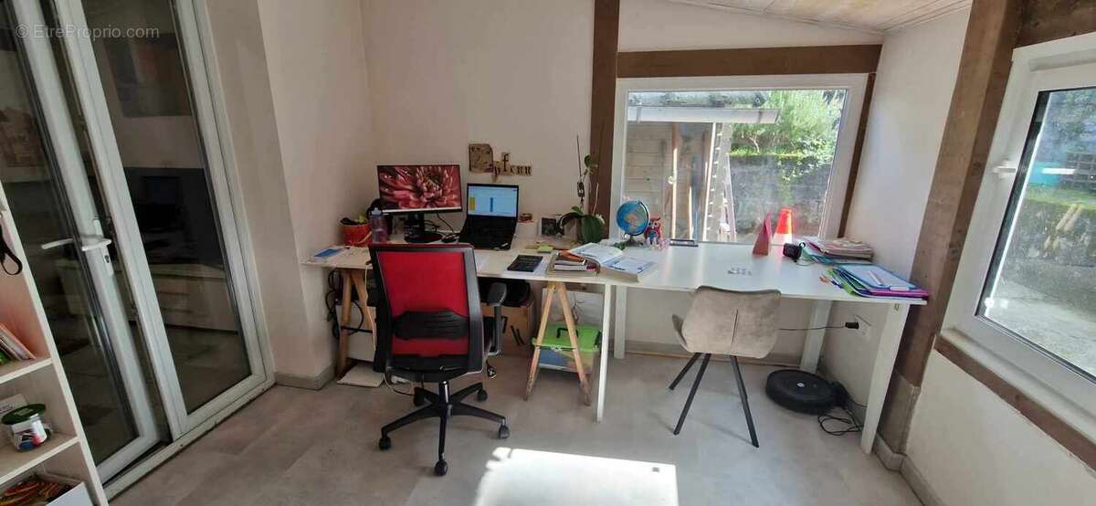 Maison à SAINT-CAPRAIS-DE-BORDEAUX