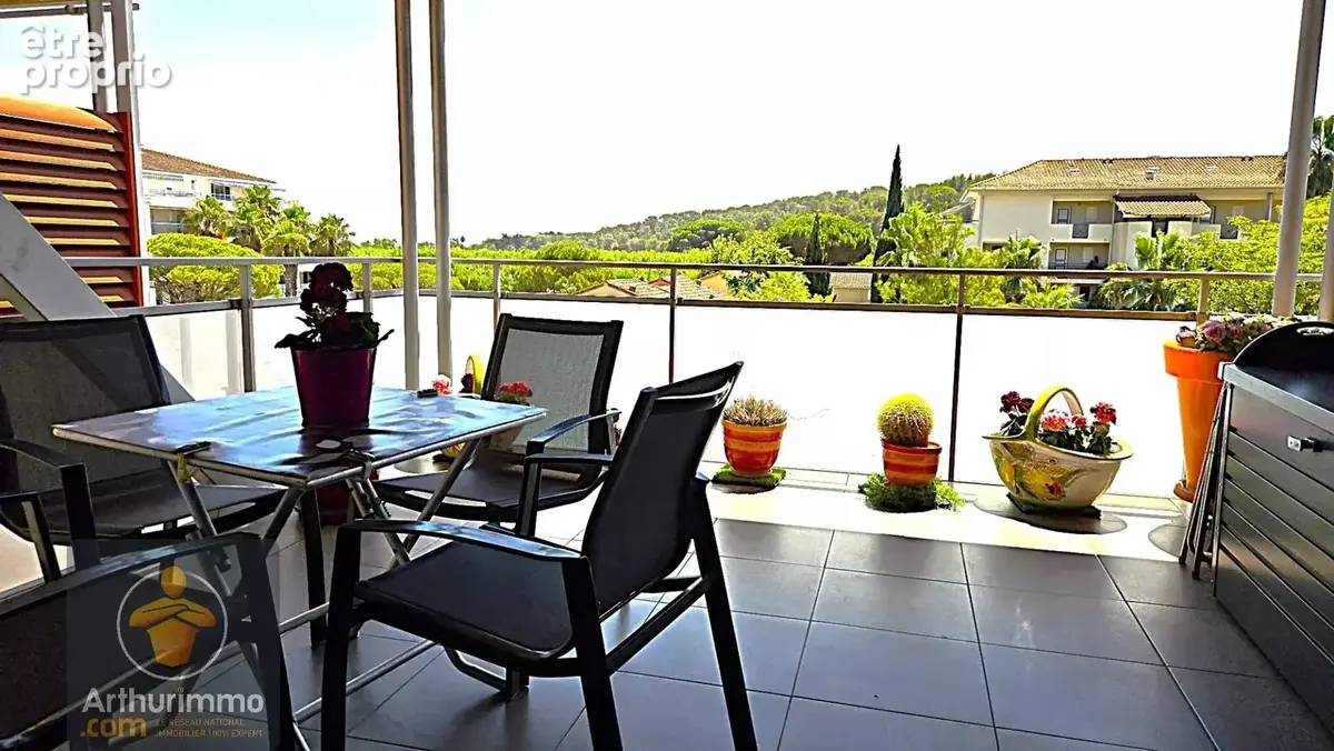Bel appartement contemporain au Lavandou - photo 2