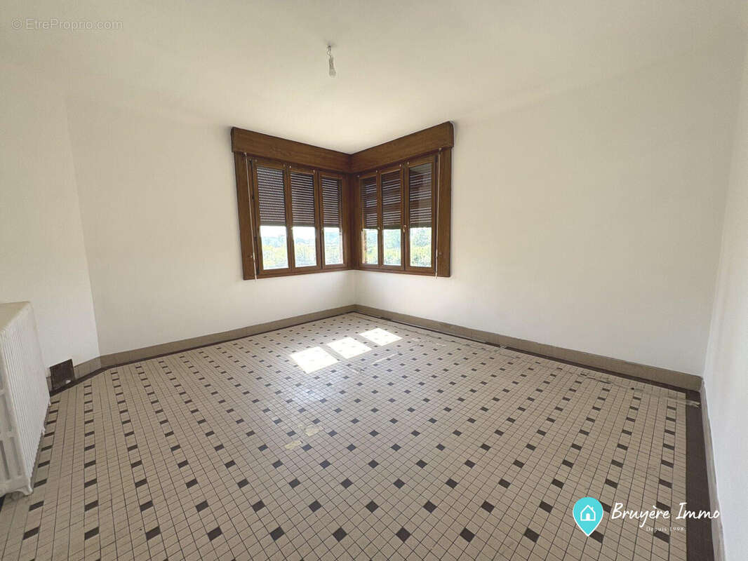 Maison 138 m² à Noyelles-Sur-Sambre  - photo 5