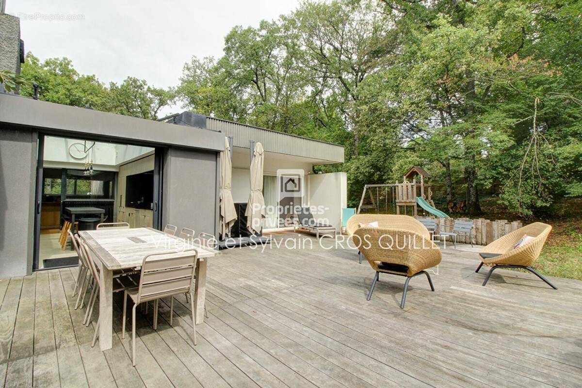 Maison à MONTASTRUC-LA-CONSEILLERE