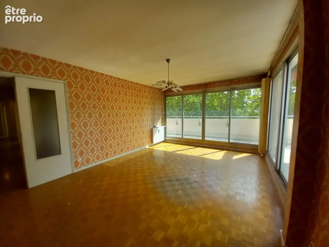 Toulouse - Bel appartement T4 avec terrasse  - Allée de Barcelone - photo 7