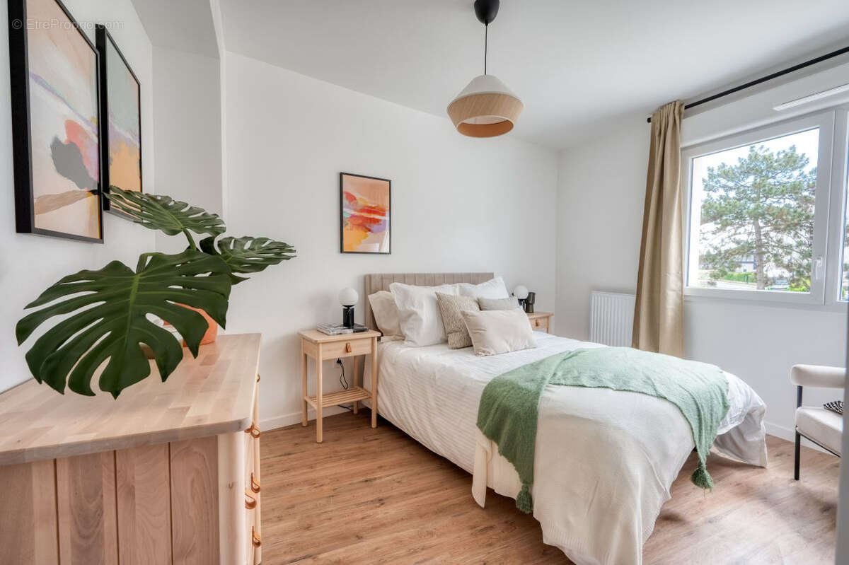 Appartement à DUGNY