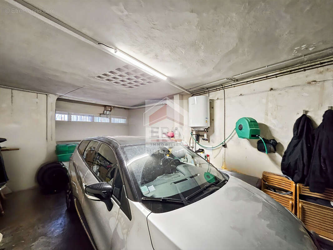 Autre à MARSEILLE-14E